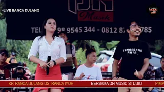 Download DJ MAWAR PUTIH (cover) - LIA APRILIA MP3