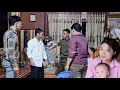 Download Lagu The doctor took the creditor to see his father and called the Nam police to resolve the matter