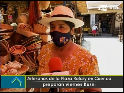 Artesanos de la plaza Rotary en Cuenca preparan Viernes Cusni