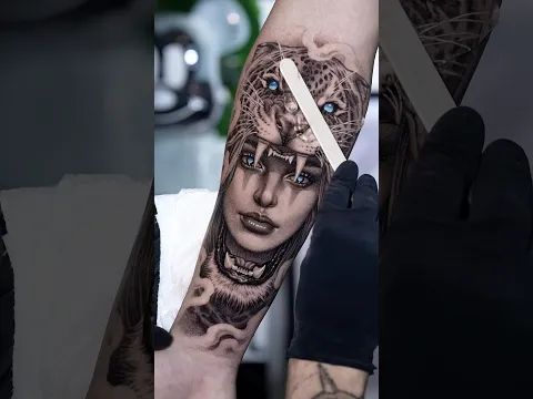 Is this Best Leopard Headdress You’ve Ever Seen? #tattooartist #shorts