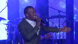 teboho moloi ke dumetse medley ft dumi