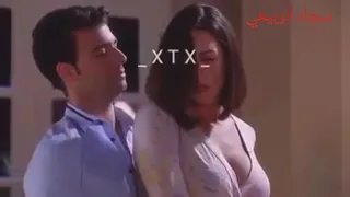 فيديو رومانسي بوس 