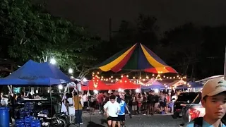 Nix Dee is live