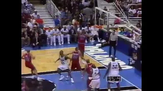 Otis Thorpe Casually Super Palms a Rebound
