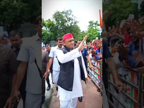 Entry करते ही अखिलेश ने हिला डाला System 💪 #akhileshyadav #samajwadiparty #shorts