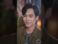 穷小伙遭遇村霸强拆老宅受伤，鲜血意外启动透视神眼，从此他凭借神眼鉴宝捡漏赚取巨额财富，最终实力打脸反派带着妻子实现人生逆袭！