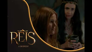 NOVELA REIS: Anainér tenta colocar Lavínia contra Malquias