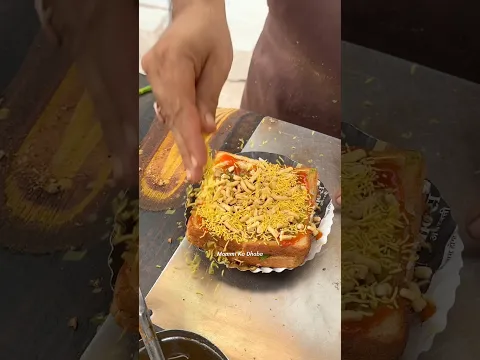 Ghee Tadka Paneer Vegetable Sandwich 😍 #ytshorts #youtubeshorts #indianstreetfood