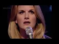 Trisha Yearwood & Bonnie Raitt - Feel Like Going Home (live) - Later With Jools Holland - 13/11/1998