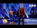 Lagu Paddington Bear and Tom Fletcher perform The Bear in the Ballroom ✨ BBC Strictly 2025