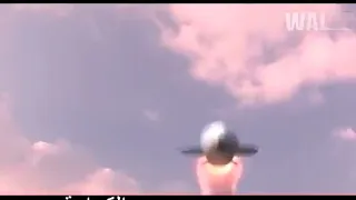 مشهد رائع جدا من فيلم يوم الكرامه اطلاق الصواريخ وتحطيم سفينه العدو الصهيوني 
