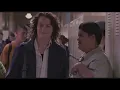 Patrick sings to Kat - Heath Ledger (10 things i hate about you)