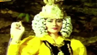 suzzanna petualangan cinta nyi blorong alur cerita