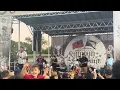Fia - Love Me (Live)