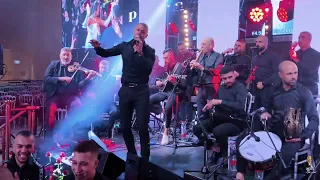 وصلة طرب   قالو الصبر   انا بعشقك   انا لما صحيت على حبك   علاء عكر                    دندنها