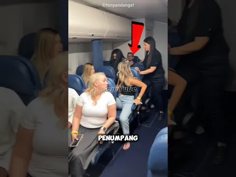“Penumpang Pesawat Panik Melihat Sesuatu Bergerak di Bawah Kursi! 😱✈️” #shorts