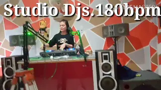 Download Studio 180Bpm palembang MP3