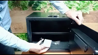 خزنة فندقية ماركة AMB موديل T30 Screen صينى الصنع ديجيتال ومفتاح طوارئ 