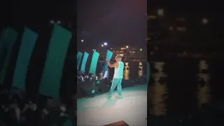 عمرو دياب الكلام ليك انت لايف دندنها