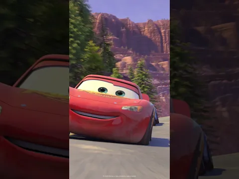 Rayo McQueen y Sally pasean por Radiador spring ❤️ | Pixar Cars