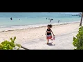 How s the Weather looking in Cancun April 2025