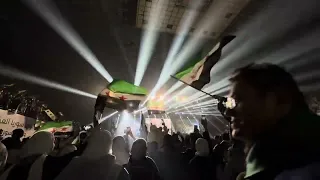 علو علاما بالساحة سوريا اليوم افراحا من حفل النصر في دمشق دندنها
