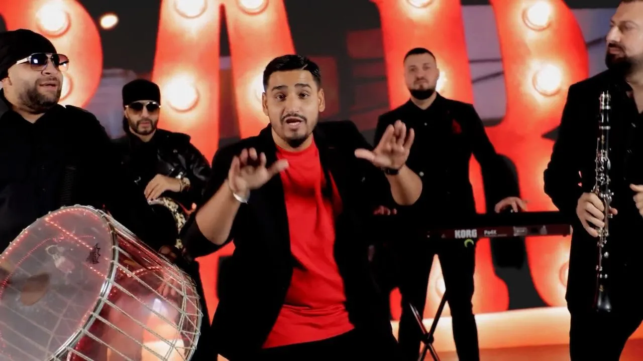 Manu Salman Khan - KING-ul si REGINA