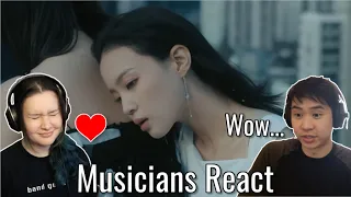 Download Lee Hi 'HOLO' Reaction MP3