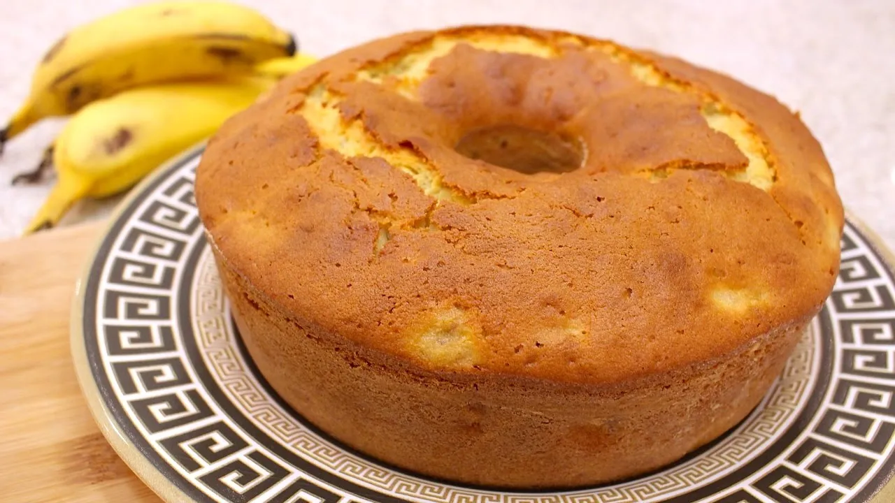BOLO DE AVEIA COM BANANA SEM FARINHA E SEM AÇÚCAR | Menino Prendado