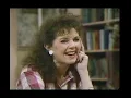 Download Lagu Under the Umbrella Tree- Gloria's Game/Iggy (VHS rip, 1993)