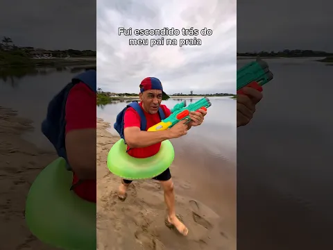 Fui escondido atrás do meu pai na praia #shorts #infancia #humor #familia