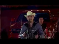 Edgardo Nuñez - No Me Se Rajar (Music Video)