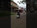 Naik Vespa si Besi Tua, Klasik itu Asik