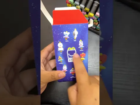 Abriendo una caja sorpresa de Macdonald de BTS #bts