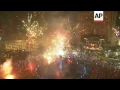 Download Lagu Pertunjukan kembang api Tahun Baru yang memukau di Jakarta
