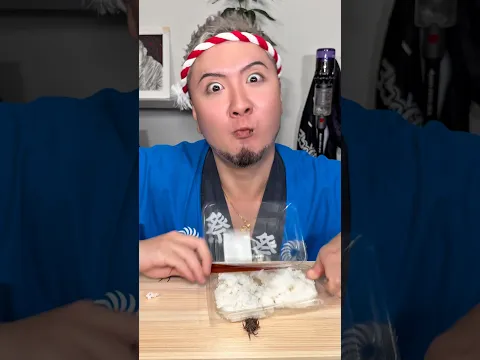 cockroach food fight🪳🔥