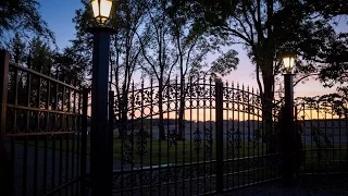 The Pillars Estate Inside A Real Haunted House Zillow