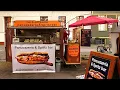 Download Lagu Italiaans maakt Pizzabroodjes op zelfgemaakte Trailer | Straatvoedsel Berlijn Duitsland