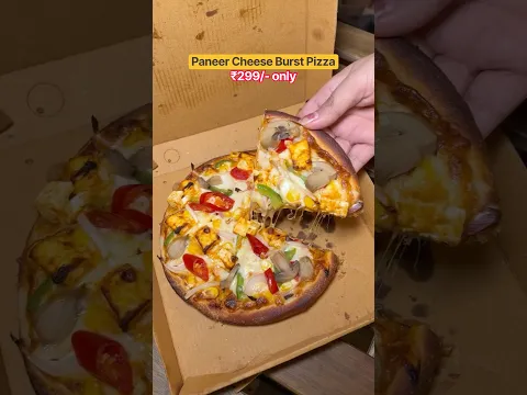 Paneer Cheese Burst Pizza π βΉ299/- only #paneerpizza #streetfood #cheeseburstpizza #pizzalove