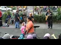 SENTUHAN BUSKERS||BERDIRI BULU ROMA KU-HETTY KOES ENDANG