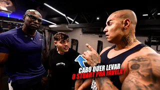 CABO PEREIRA QUER LEVAR O STUART PARA O TREINAMENTO MILITAR NA COMUNIDADE !!