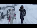 MAMMOTH IS BURIED DEEP WILD RECORD-BRREAKING BLIZZARD FORCES 395 CLOSURE FOR FIRST TIME