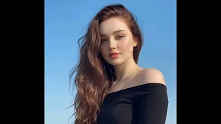 علي الديك حلوة واسما الله عليكي دندنها