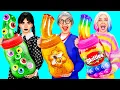 Download Lagu Wednesday vs Minha Vó No Desafio De Culinária | Hacks e Truques de Cozinha BaRaDa Challenge