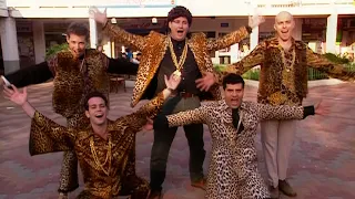 הקומדי סטור מחרוזת שירי אנגלית קליפ 