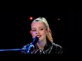 Angèle - Libre (Live) - Le Grand Studio RTL