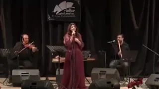 ياسمين على  عجيب حبك دندنها