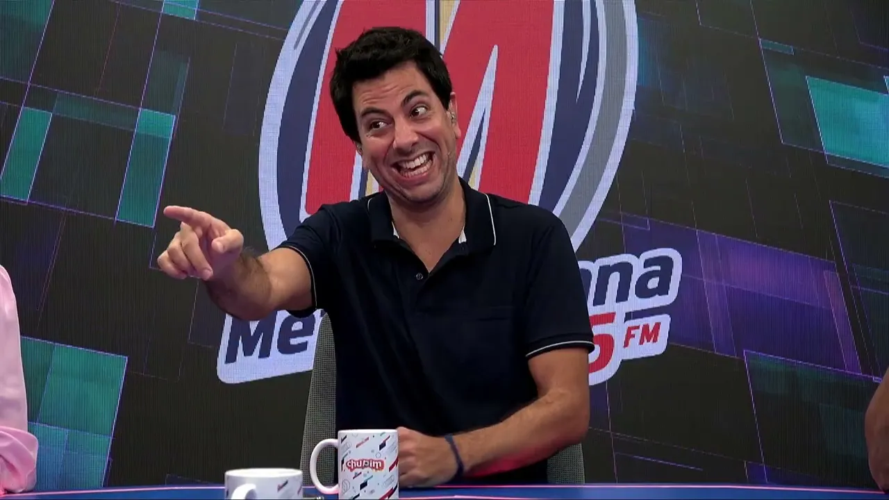 AO VIVO no CHUPIM - Noticias, Fofocas, BBB e muitos Trotes! : Chupim Metropolitana