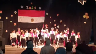 أستعراض على حلوه بلادي السمرا ورده الجزائريه     دندنها