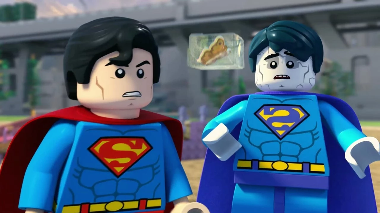 Lego Marvel vs DC Super Heroes 4. 